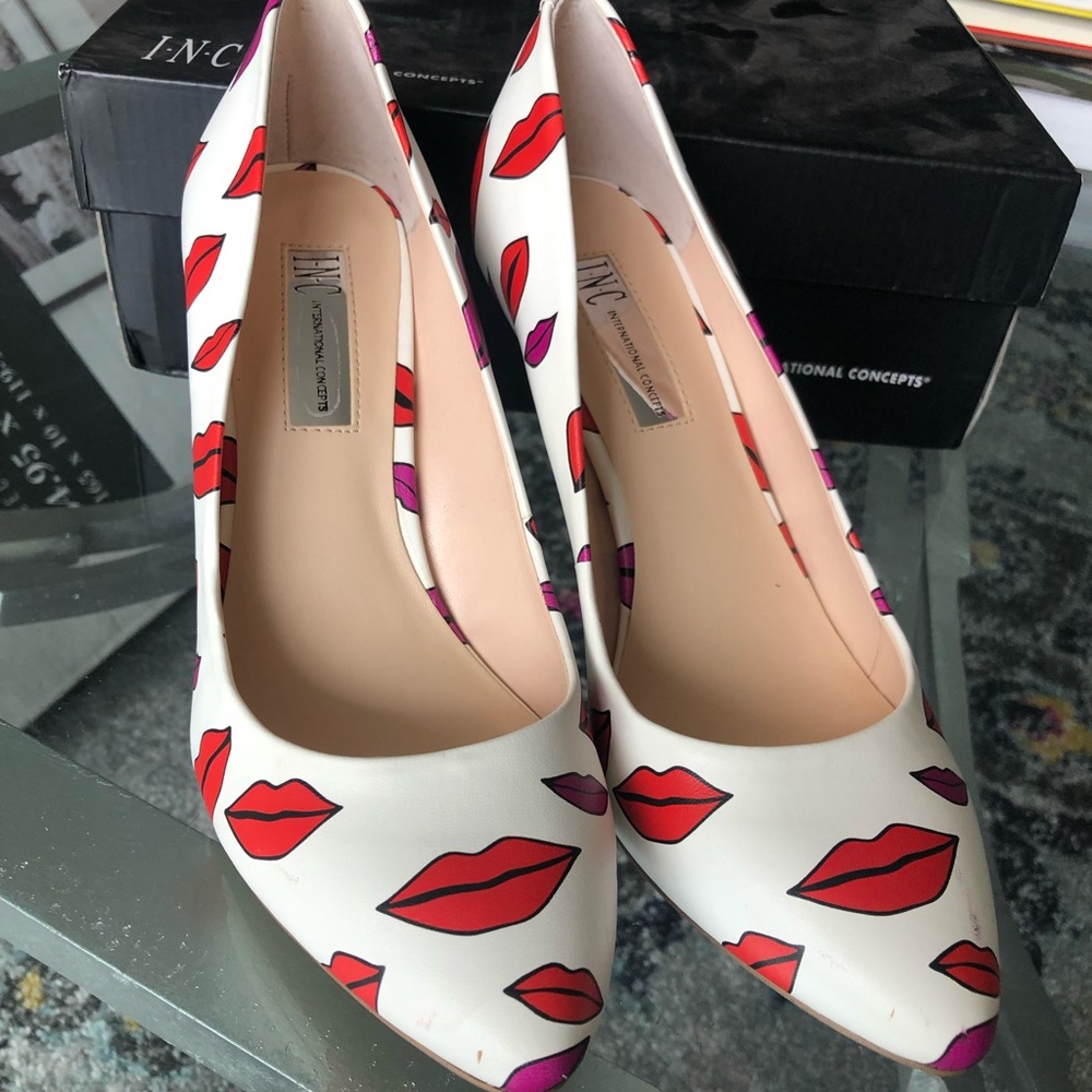 INC International Concepts Lips High Heel Pump